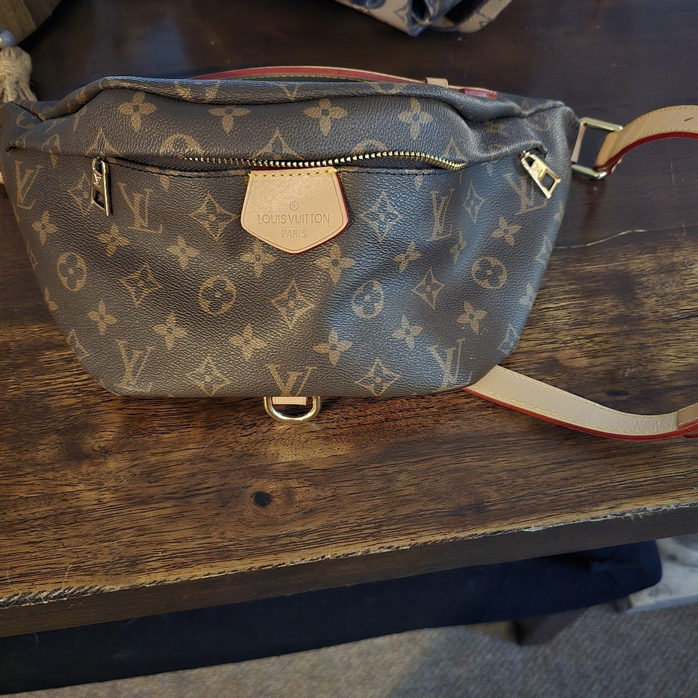 Belt bag fanny pack bum